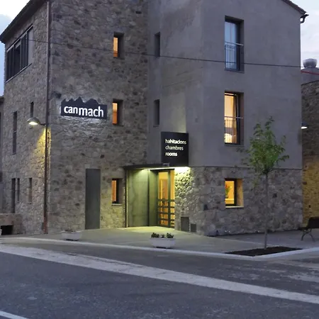 Restaurante y Alojamiento Can Mach-2