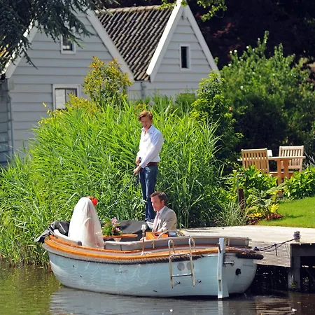 Inn On The Lake-3