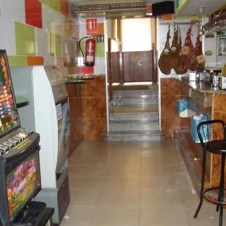 Hostal Mays-3