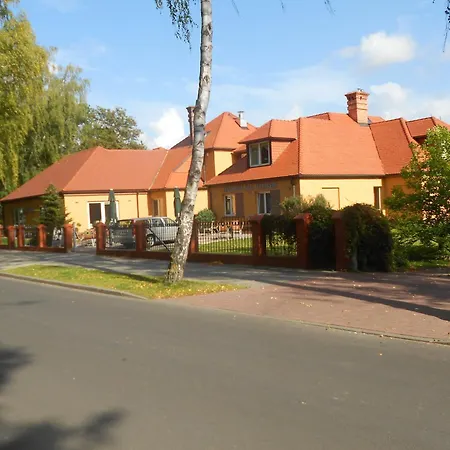 Pensjonat Nad Jeziorem-3