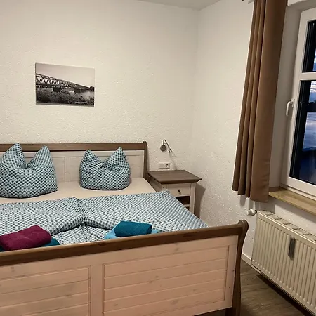 Pension zum goldenen Anker direkt an der Elbe-3