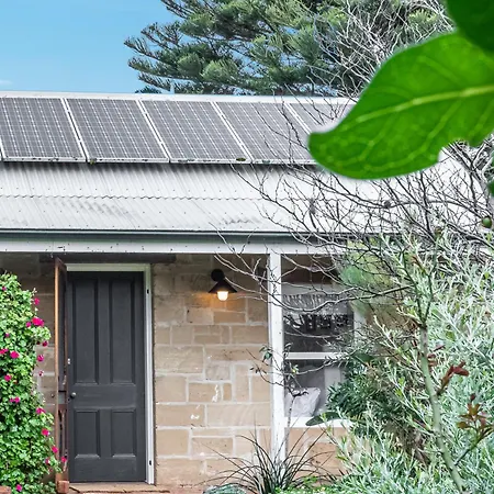 Mickle Cottage-3