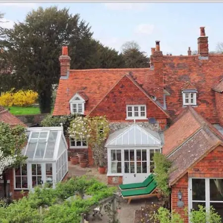 The Old Butchers In Hambleden-2