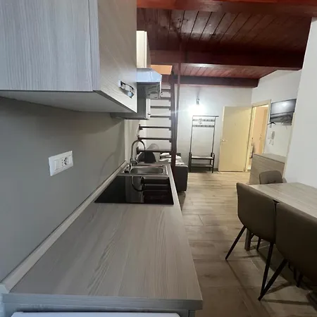 Station Rooms37-3