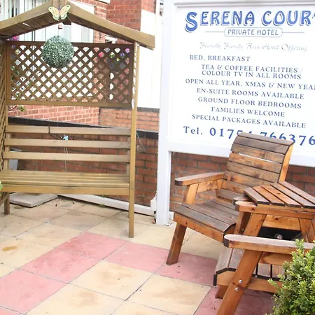 Serena Court Hotel-3