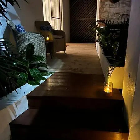 Rainforest Studio With Pool-2