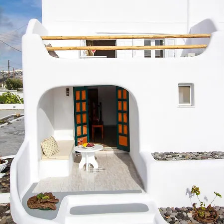 The Fisherman'S House Santorini-3