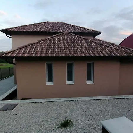 Villa Leona-2