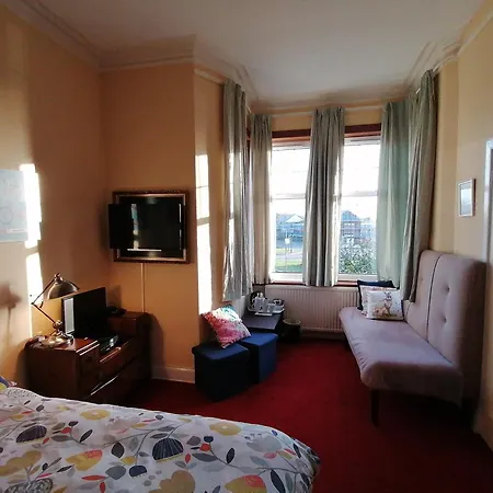 Rowanbank House-3