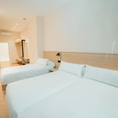 Mouritz Rooms-2