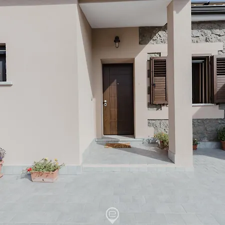 Estay - House Adele-2