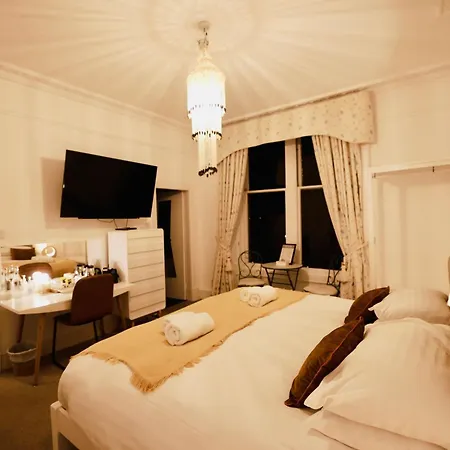 Doune Guest House-3