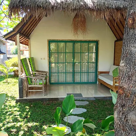 Bintang Tiga Bungalows Gili Air-3
