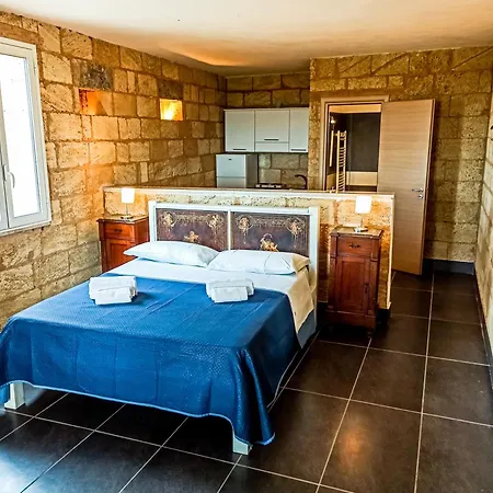 Li Monaci - GALLIPOLI - EcoBio RELAIS-3