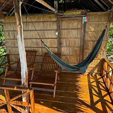 Nyande Raja Ampat-2