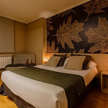 Hostal Rodas Pamplona-3
