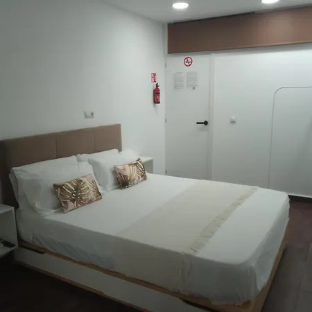 Dreams Low Cost-2