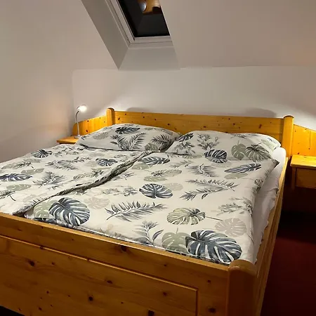 Haus-Eckberg 101-2