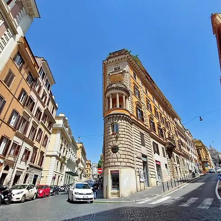 Domus Aurea Luxury Suites-2