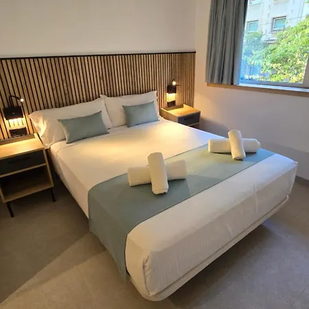 Hostal Rambla 24 By Holihome-2