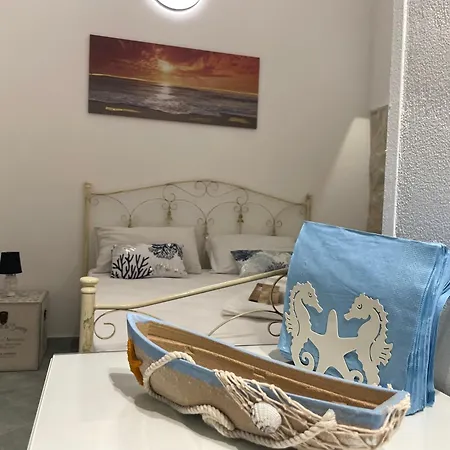 Luisa Room-2