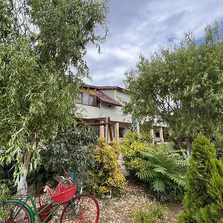 Casa Vera, Tudor Vladimirescu-2