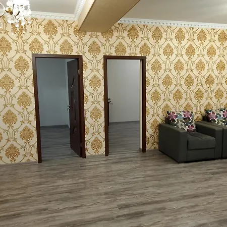 Ksenya B&B-3
