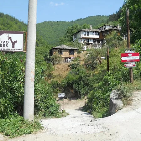 Complex Kosovo Houses-3