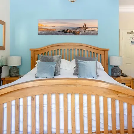 Broomfield House-2