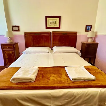 Pardis Guest House-2