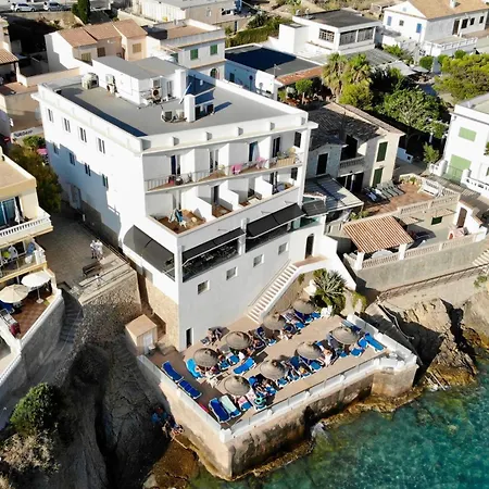 Hostal Dragonera-2