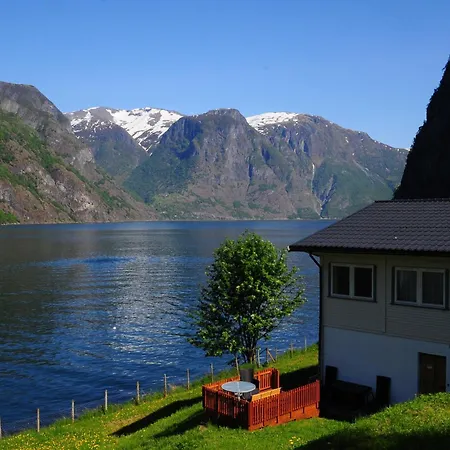 Visit Undredal-2