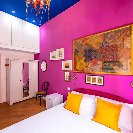 Piazza Miraglia - Rooms by Wonderful Italy-3
