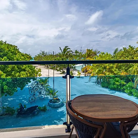Bibee Maldives-2