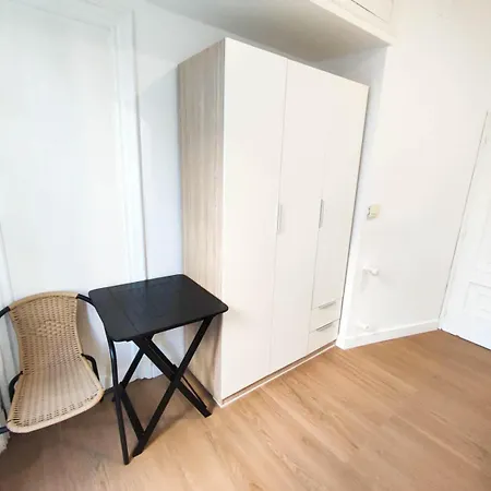 Hostal Airiños de Vigo-3