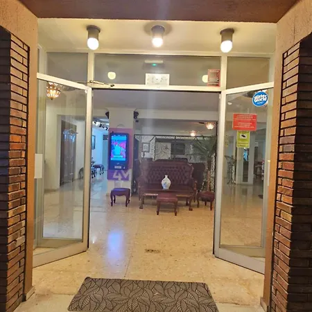 Hostal Caste-3