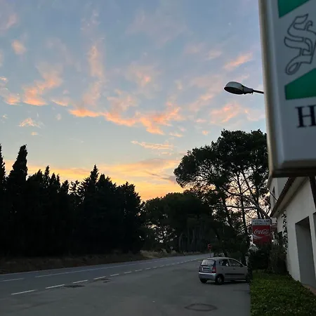 Hostal Brindis-2