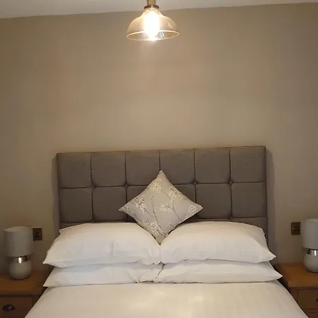Byrdir House-3
