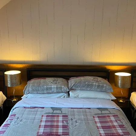 Cameron Guest House-2