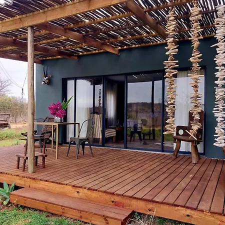Hippomoon Lodge Game Reserve-3