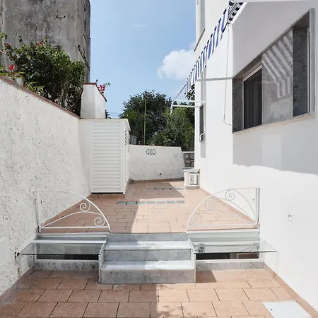 Mas House Capri-3