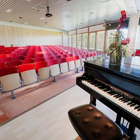 Karlskoga Folkhoegskola Vandrarhem Udden-2