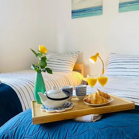 Happy Hill Guesthouse-2