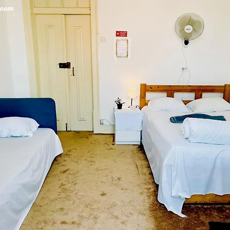 Alfama Guest House-2