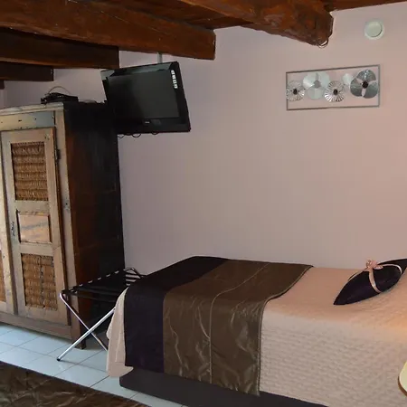 Le Moulin Au Fil De L'Eau - 5 Moulin Busselin 52250 Orcevaux-3