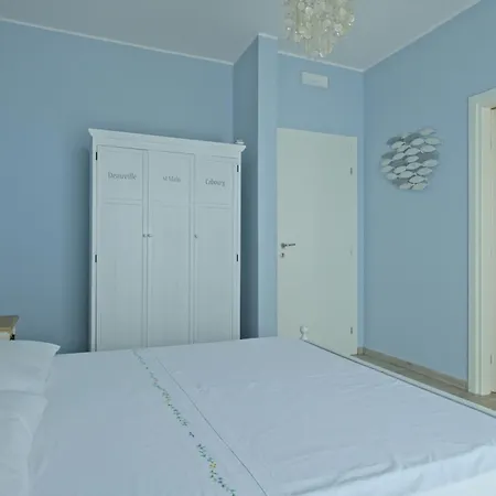 Alla Scaletta - Stanze con Bagno Privato e WiFi a Pochi Passi dal Duomo-2