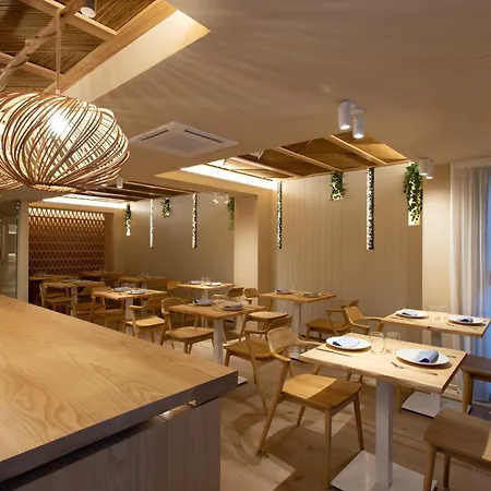Xulos Rooms & Suites-3
