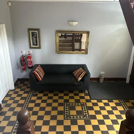 Ruxley Rooms-3