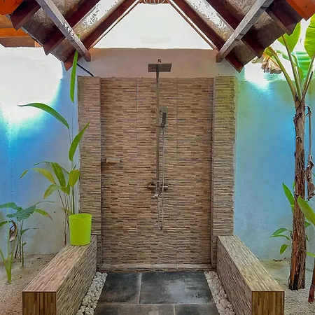 Bambukeyo Villa-3