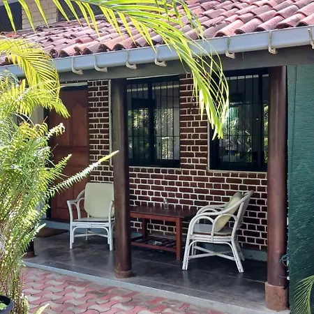 Cottage Garden Bungalows-2